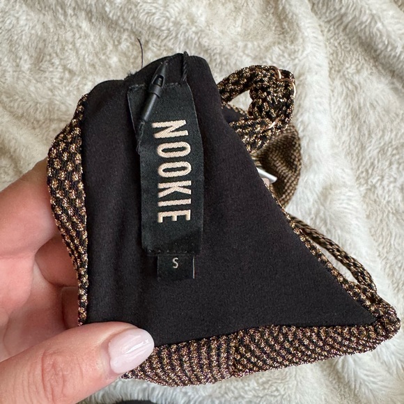 Nookie Swim - Picture 2 of 4